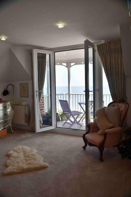 דירות ברודסטיירס Amazing Sea Views And Much More…. מראה חיצוני תמונה